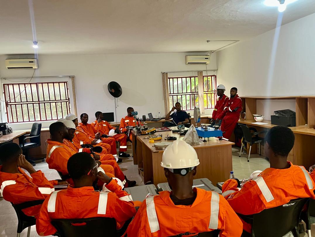 SERVICES - TRAINING SERVICES - TRAINING