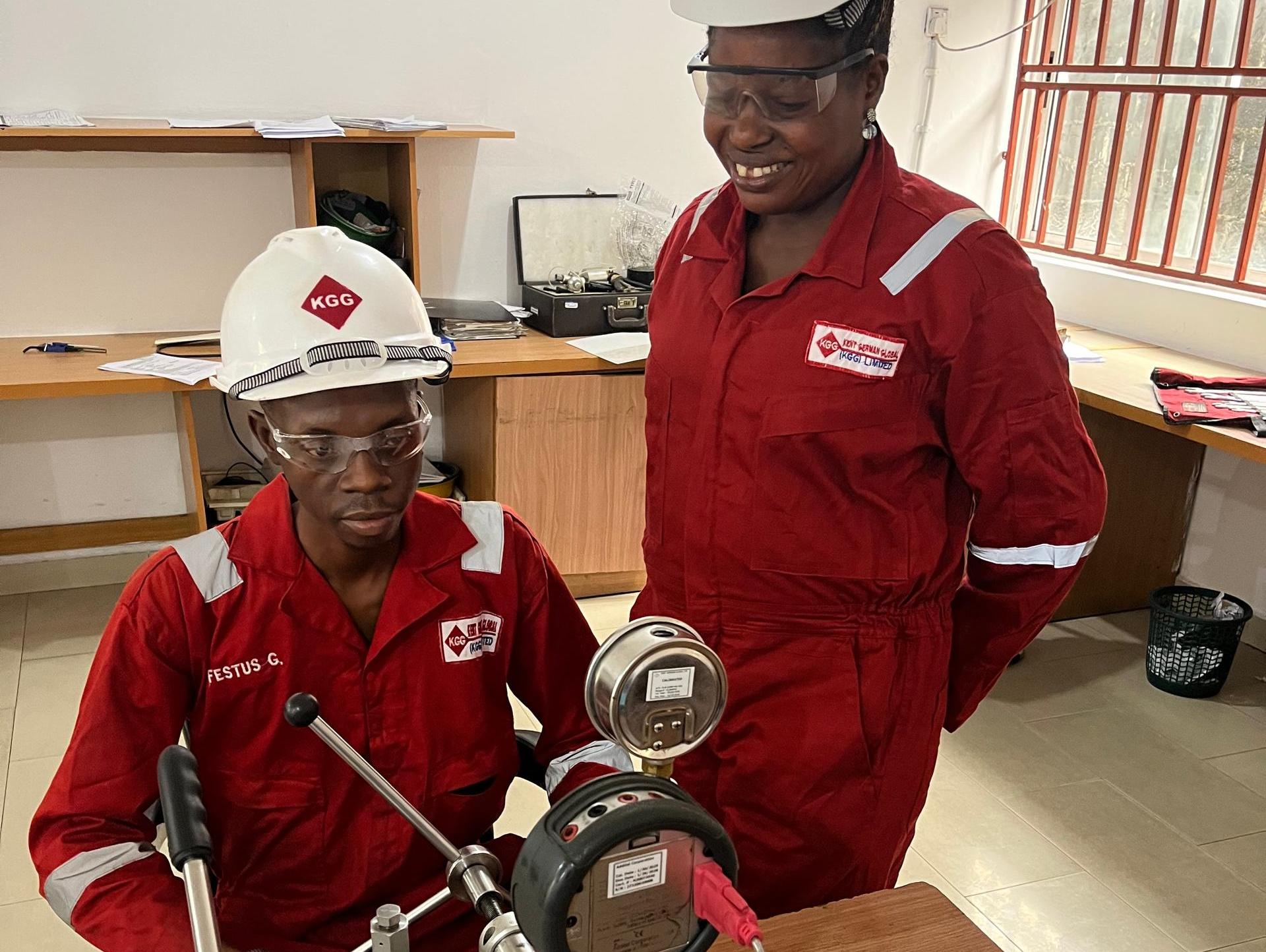SERVICES _ instrumentation SERVICES _ instrumentation